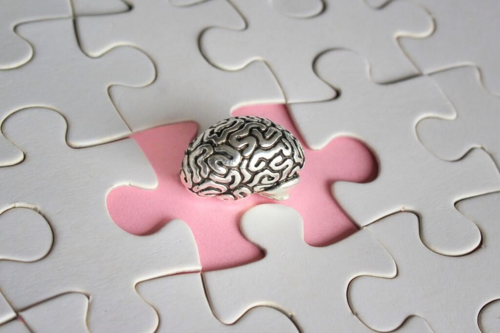 Diagnóstico tardio de TDAH, sintomas de TDAH na vida adulta, avaliação neuropsicológica, TCC para TDAH.